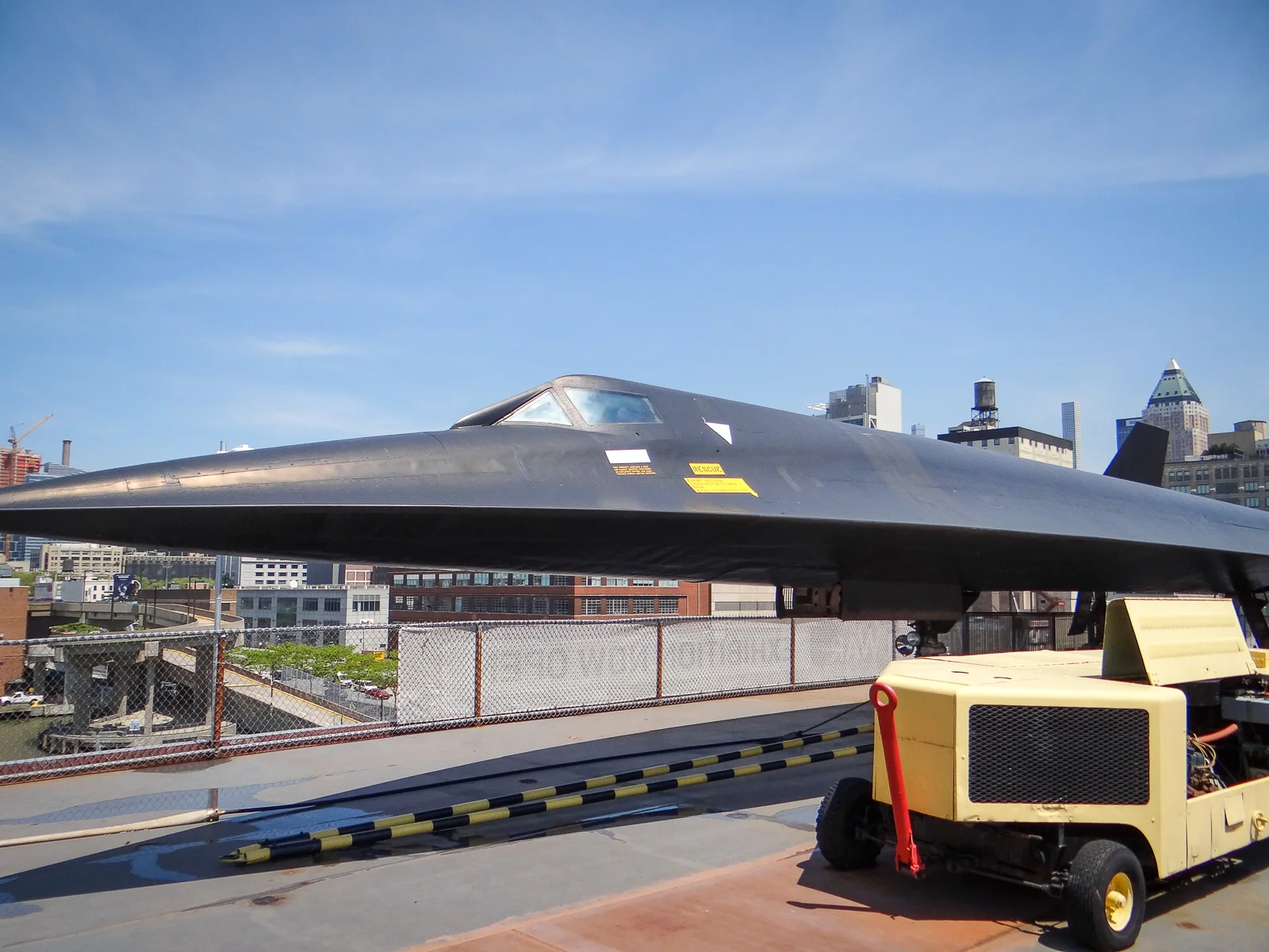 Lockheed A-12 Blackbird Spionageflugzeug auf dem Flugdeck der USS Intrepid in Manhattan New York